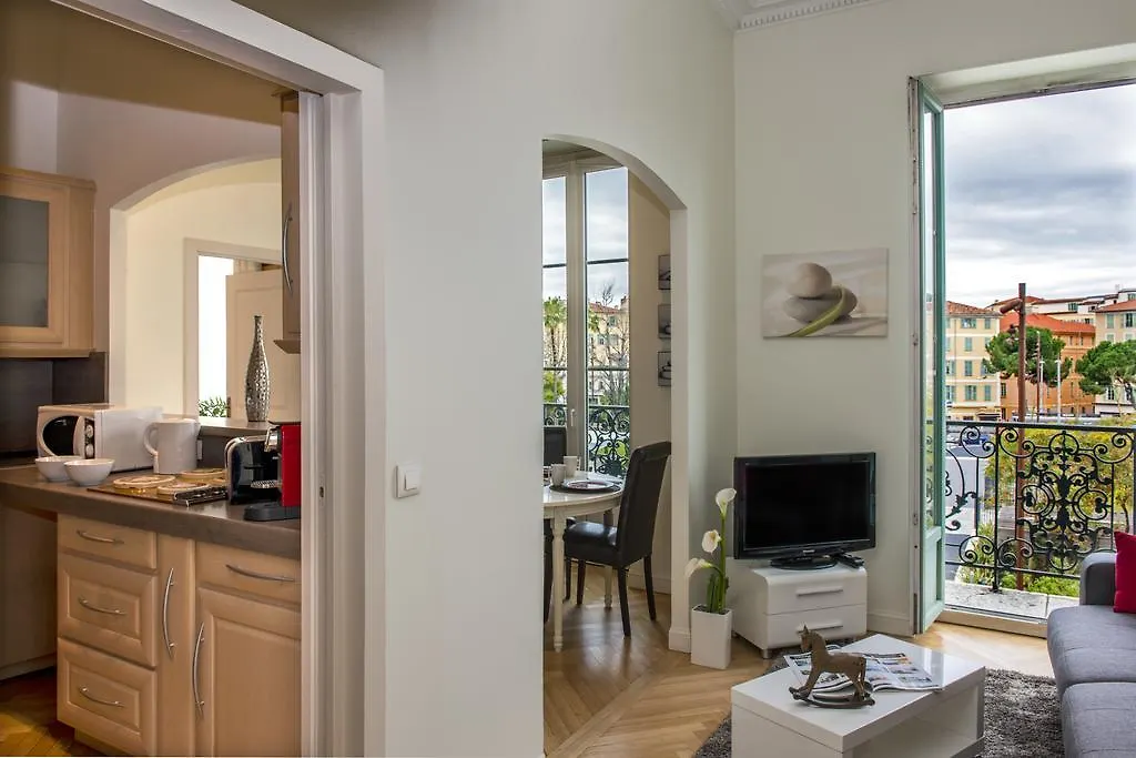 Aston - Appartement Centre Ville Massena Nice 0*,  France