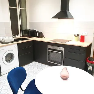 https://home-sweet-home-marc-seguin.fr-paris.fr