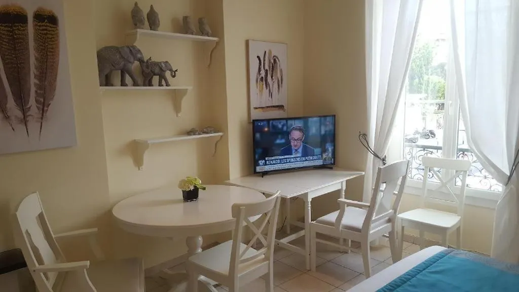 Aston - Appartement Centre Ville Massena Nizza Apartment